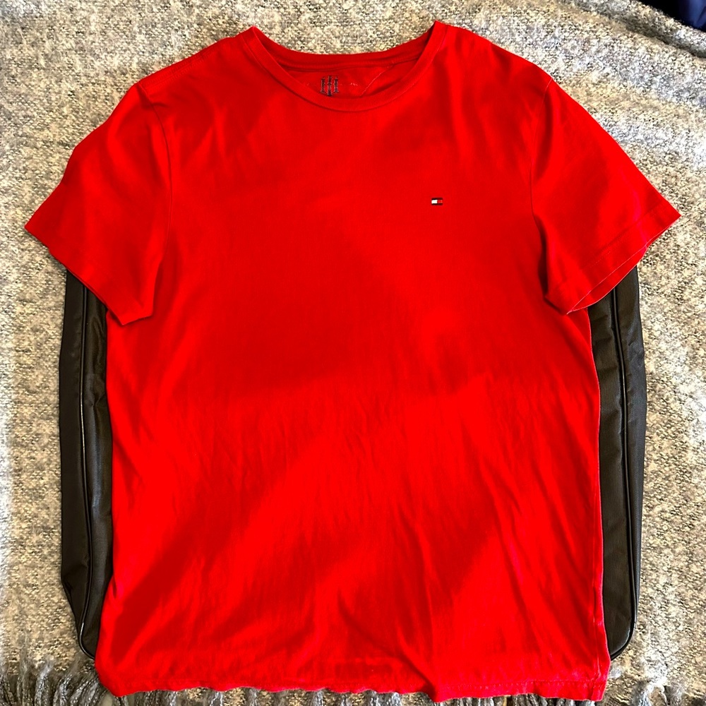 Tommy Hilfiger Red Medium T-shirt